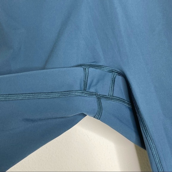 Lululemon Run The Day Crop Submarine / Black - Picture 3 of 9